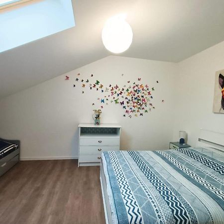 Superbe appartement type loft en duplex rue Buat Châlons-en-Champagne Extérieur photo